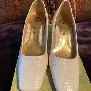 Women’s dress shoes